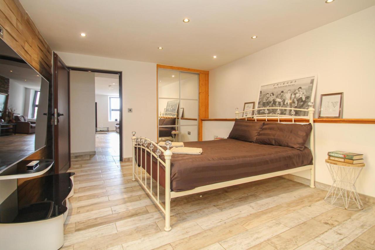 Lavish 2 Bed Sleeps 5 Near Lanark Lejlighed Carstairs Eksteriør billede