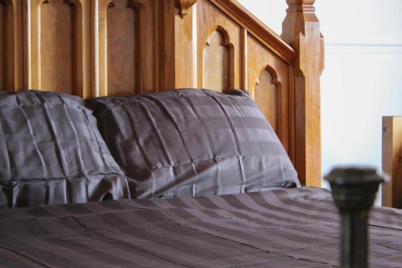 Lavish 2 Bed Sleeps 5 Near Lanark Lejlighed Carstairs Eksteriør billede